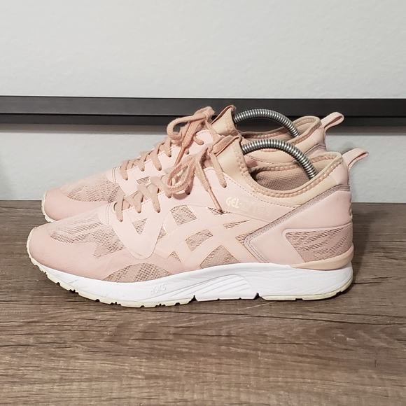 Asics Shoes - Asics Gel Lyte V